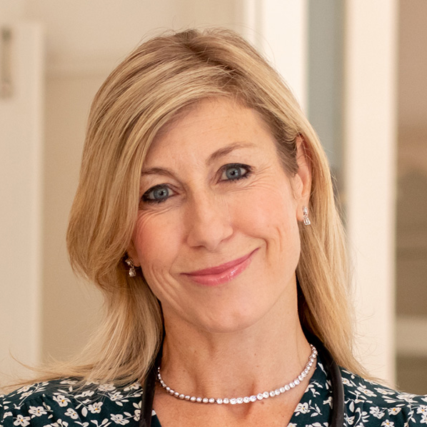 Assoc. Prof. Claudia Gray